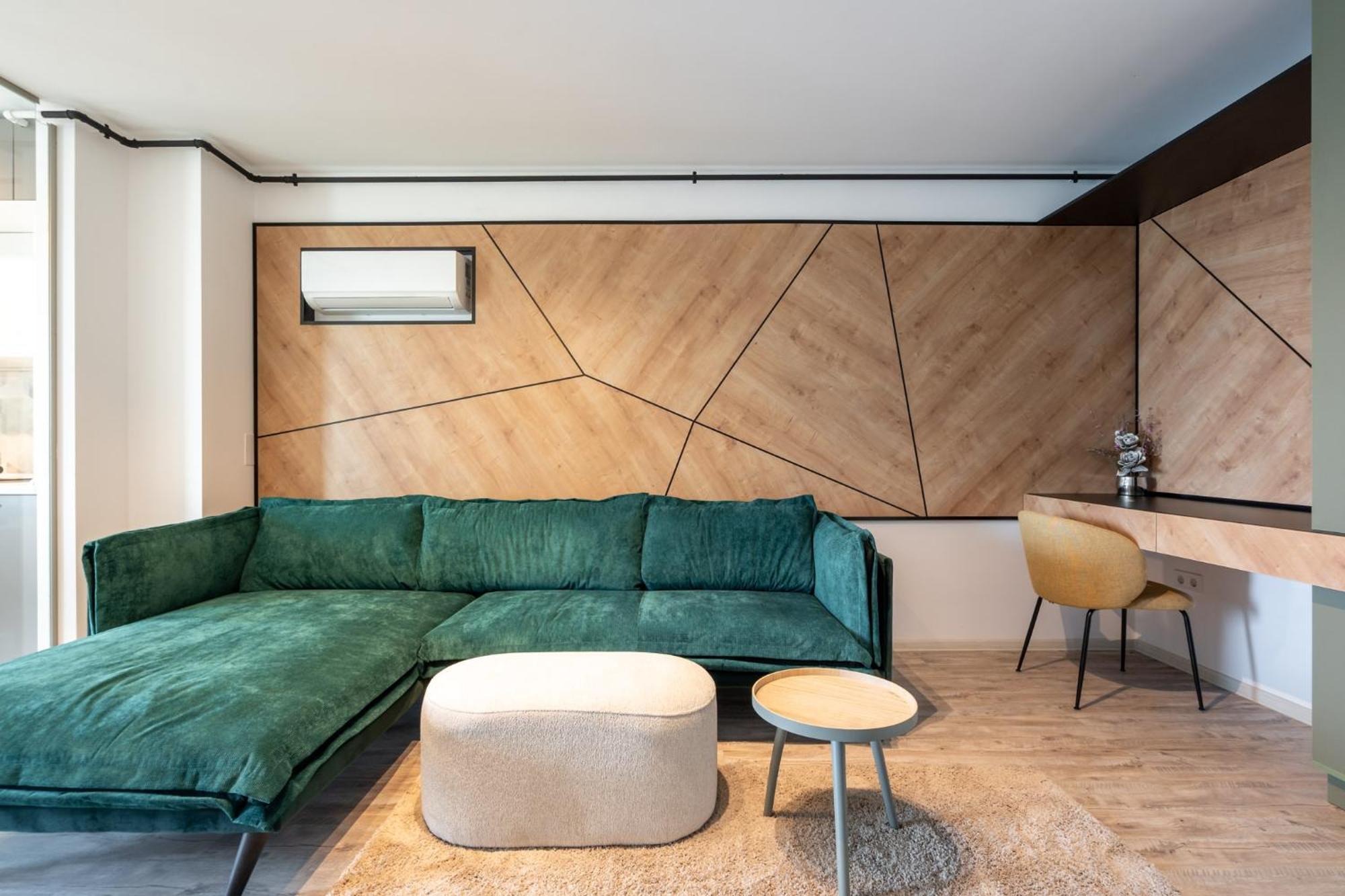 Classy Sassy - Elegant Escape In Timpuri Noi Бухарест Экстерьер фото